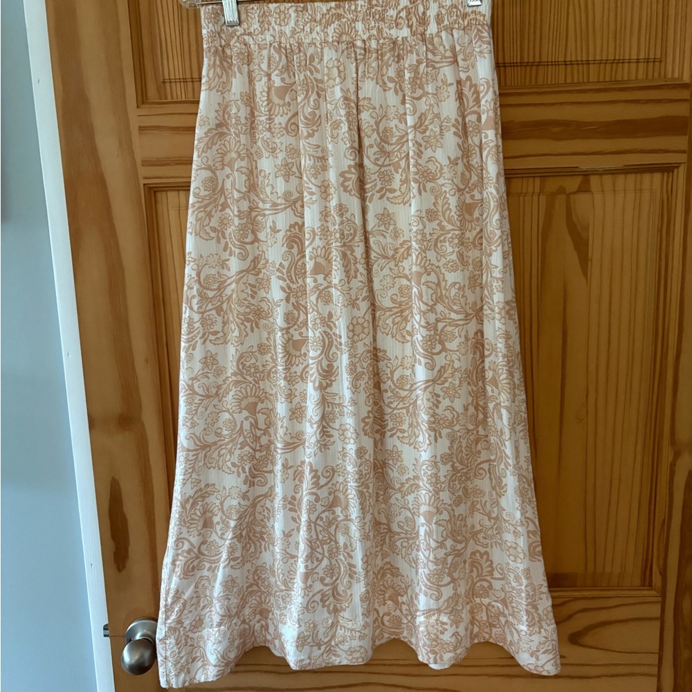 LOFT Skirt in Cream and Brown Floral